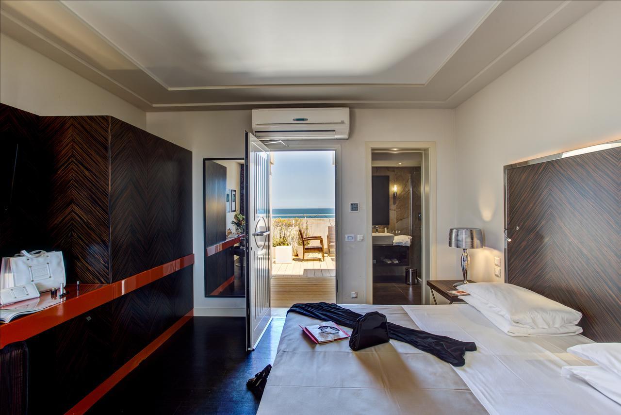 Hotel Byron Rimini Esterno foto